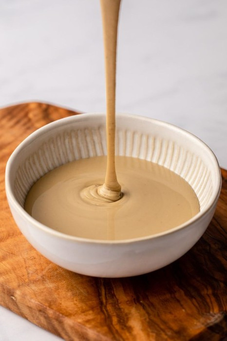 ارده کنجد خالص بدون افزودنی